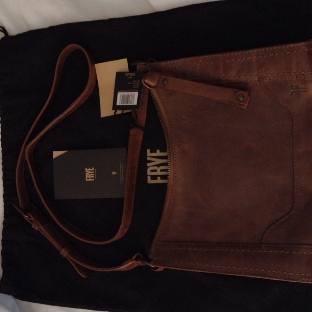 Frye Melissa Zip Crossbody Cognac DB770 34DB770-COG one size